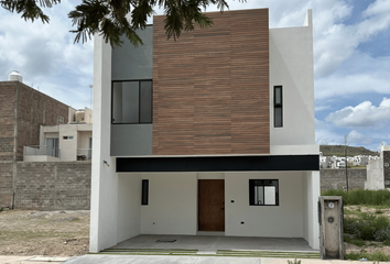 Casa en condominio en  Prolongación Las Flores, San Luis Potosí, 78398, Mex