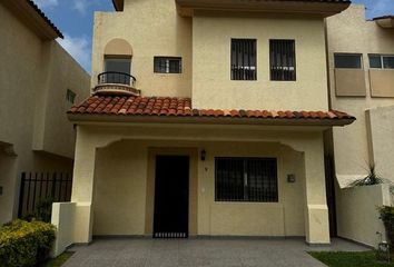 Casa en  San Agustin, Tlajomulco De Zúñiga