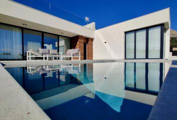 Chalet en  La Nucia, Alicante Provincia