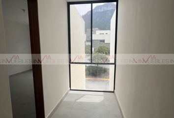 Casa en  Avenida Cumbres, García, Nuevo León, 66035, Mex