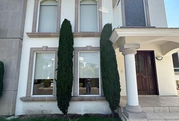 Casa en  Calle Real De Arcos, Real De Arcos, San Francisco Coaxusco, Metepec, México, 52154, Mex