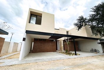 Casa en  Calle 15, Temozón, Yucatán, 97740, Mex