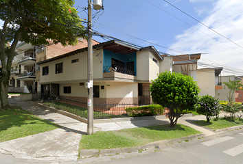 Casa en  La Ámerica, Medellín