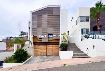 Casa en  Calle Pebble Beach, Bosques De San Francisco, Chihuahua, 31115, Mex