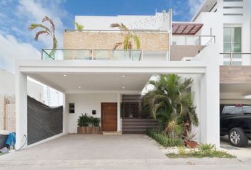 Casa en  Paseo De Las Fuentes, Aqua Ii By Cumbres, Cancún, Benito Juárez, Quintana Roo, 77533, Mex