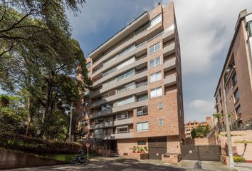 Apartamento en  Santa Barbara Norte, Bogotá