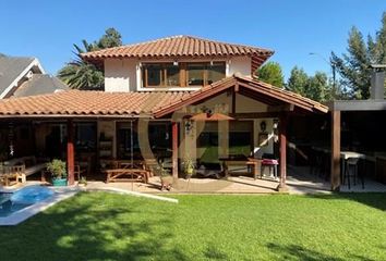 Casa en  La Reina, Provincia De Santiago