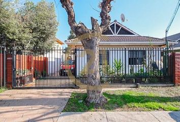 Casa en  Peñalolén, Provincia De Santiago