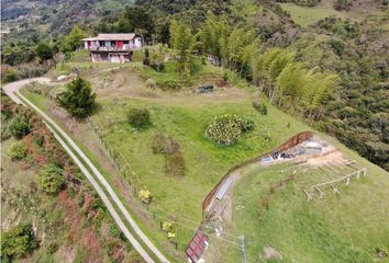 Lote de Terreno en  El Peñol, Antioquia