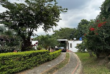 Casa en  Anatolí, La Mesa