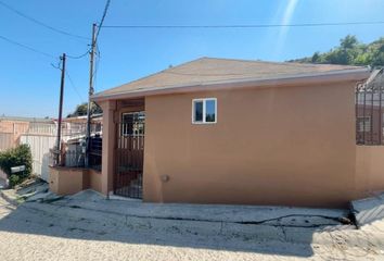 Casa en  Callejón Michel 66-66, Cañón De La Pedrera, Tijuana, Baja California, 22035, Mex