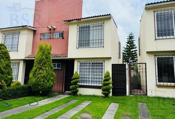 Casa en  San Mateo Otzacatipan, Toluca