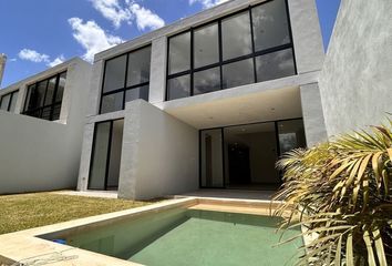 Casa en  X Canatún, Mérida, Yucatán, Mex