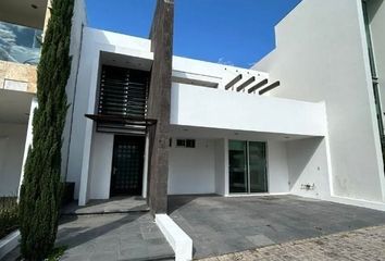 Casa en  Calle De La Castellana, Parque De La Castellana, Pueblo De San Bernardino Tlaxcalancingo, San Andrés Cholula, Puebla, 72826, Mex