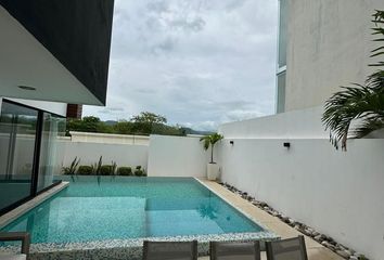 Casa en condominio en  Calle De La Cumbre, Cumbres, Tuxtla Gutiérrez, Chiapas, 29057, Mex