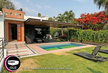 Casa en  Boulevard Lomas De Cocoyoc, Lomas De Cocoyoc, Atlatlahucan, Morelos, 62847, Mex