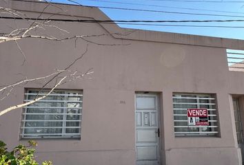 Casa en  Calle 11 De Abril 786, Bahía Blanca, B8000, Provincia De Buenos Aires, Arg