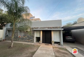 Casa en  Avenida Tissera 3510, Mendiolaza, Colón, Córdoba, Arg