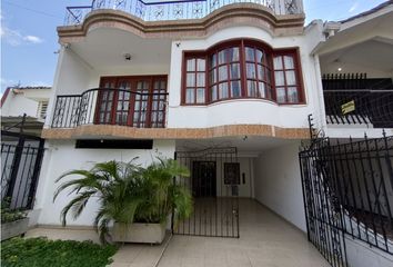 Casa en  Urbanización La Merced, Cali