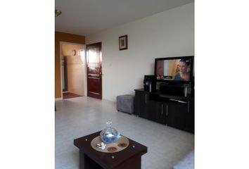 Apartamento en  Ciudad Los Álamos, Cali