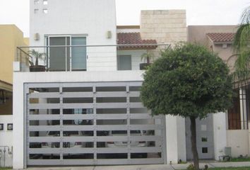 Casa en  Calle Pamplona 200, Monterrey, Nuevo León, 64619, Mex