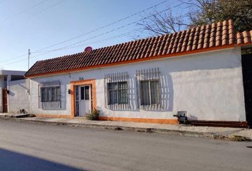 Casa en  Calle Profesor Victoriano Treviño, Centro De García, García, Nuevo León, 66000, Mex