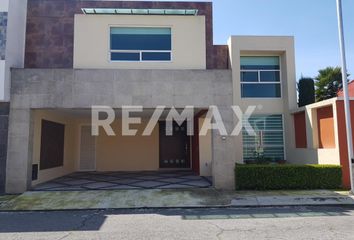 Casa en condominio en  Llano Grande, Metepec