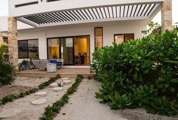 Casa en condominio en  Telchac Pueblo, Yucatán