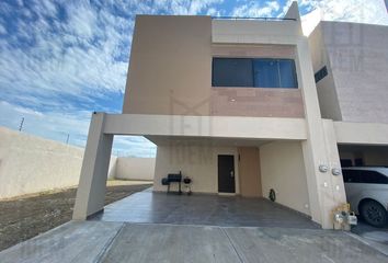 Casa en  Calle Rubén García, Centro De Apodaca, Apodaca, Nuevo León, 66604, Mex