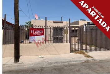 Casa en  Jardines Del Lago, Mexicali