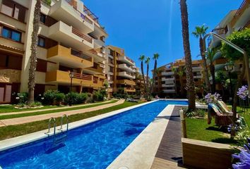 Apartamento en  Distrito 2 - Urbanizaciones - Los Naúfragos, Torrevieja