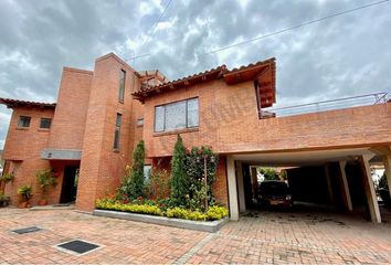 Casa en  San Jose De Bavaria, Bogotá