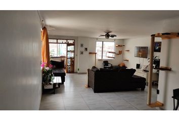 Apartamento en  Candelaria Centro, Medellín