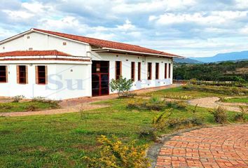 Lote de Terreno en  Barbosa, Santander