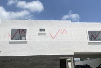 Casa en  Avenida Del Bosque, General Zuazua, Nuevo León, Mex