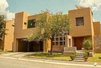 Casa en  Calle Augusta 114, Monterrey, Nuevo León, 64985, Mex