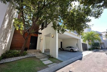 Casa en  Privada Turquesa 102-102, Turquesa, San Pedro Garza García, Nuevo León, 66260, Mex