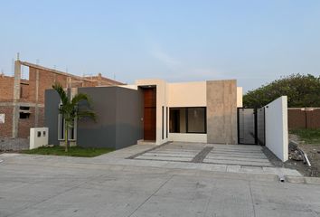 Casa en  La Riviera Veracruzana, Alvarado, Veracruz