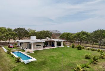 Casa en  Pueblo Medellin De Bravo, Medellín