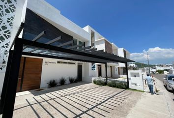 Casa en  Lomas De Juriquilla, Municipio De Querétaro