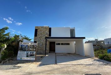 Casa en condominio en  Xcuyún, Conkal, Yucatán, Mex