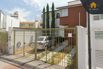 Casa en  Calle Sendero Del Destino 61-89, Milenio Tercera Sección, Santiago De Querétaro, Querétaro, 76060, Mex