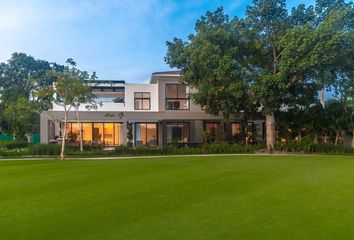 Casa en condominio en  Avenida Paseo Del Jaguar, Mérida, Yucatán, Mex