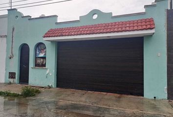 Casa en  Calle 27, Chuburna De Hidalgo, Mérida, Yucatán, 97208, Mex