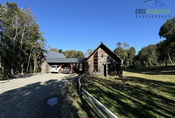 Casa en  Puerto Varas, Llanquihue