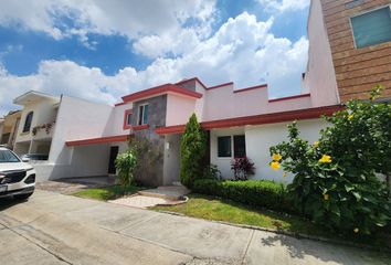 Casa en condominio en  Calle Jardín De Las Margaritas 6226, Exitmex, Zapopan, Jalisco, 45010, Mex