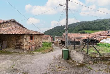 Chalet en  Mieres, Asturias