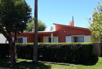 Casa en  Río De Los Sauces, Córdoba