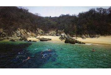 Lote de Terreno en  Bahía De Conejo, Bahias De Huatulco