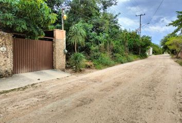 Lote de Terreno en  Pueblo Cholul, Mérida, Yucatán